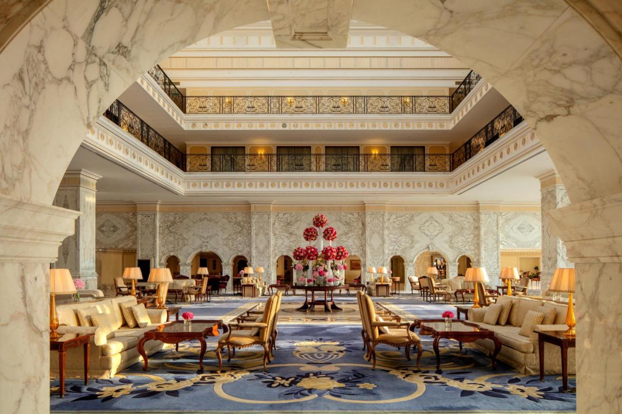 The Regency Hotel Kuwait Kuwait City Eksteriør bilde The lobby